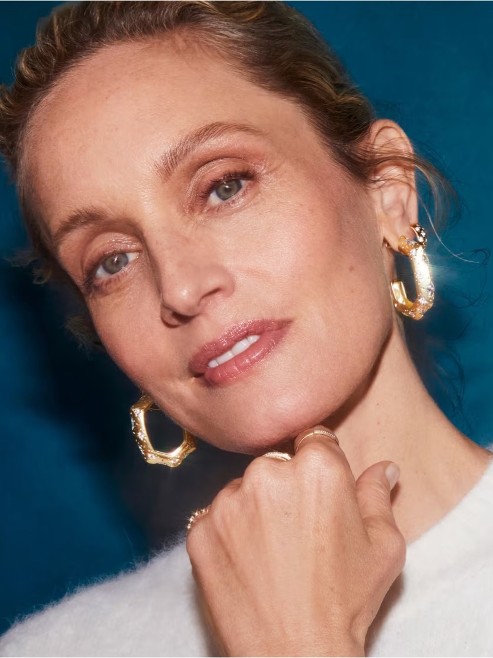 Kendra Scott Holland Gold Hoop Earrings in White CZ 🤩